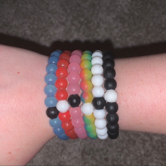 Set of 6 Authentic Lokai Bracelets - Picture 4 of 5